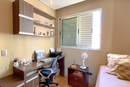 Apartamento à venda com 88m², 3 quartos e 2 vagas Apartamento à venda com 88m², 3 quartos e 2 vagasQuarto 2