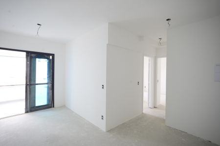 Sala de apartamento à venda com 2 quartos, 71m² em Vila Dom Pedro I, São Paulo