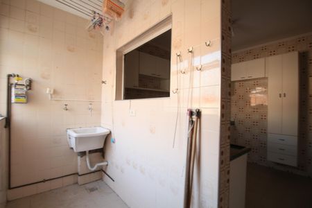 Apartamento à venda com 64m², 2 quartos e sem vagaÁrea de Serviço