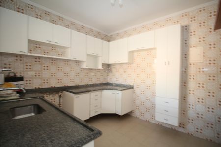 Apartamento à venda com 64m², 2 quartos e sem vagaCozinha - Armários