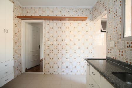 Apartamento à venda com 64m², 2 quartos e sem vagaCozinha - Armários