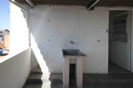 Casa para alugar com 42m², 2 quartos e sem vaga Casa para alugar com 42m², 2 quartos e sem vagaÁrea de Serviço