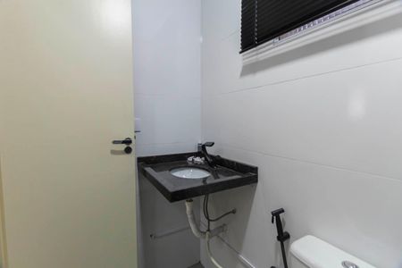 Banheiro de kitnet/studio para alugar com 1 quarto, 27m² em Vila Formosa, São Paulo