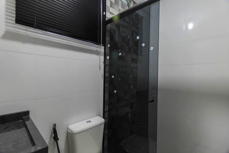 Banheiro de kitnet/studio para alugar com 1 quarto, 27m² em Vila Formosa, São Paulo