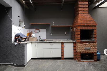 Casa à venda com 278m², 4 quartos e 6 vagas Casa à venda com 278m², 4 quartos e 6 vagasChurrasqueira