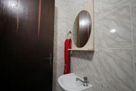 Casa à venda com 278m², 4 quartos e 6 vagas Casa à venda com 278m², 4 quartos e 6 vagasLavabo Churrasqueira