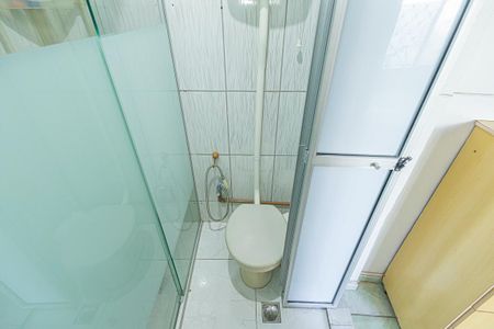 Casa à venda com 250m², 4 quartos e 2 vagas Casa à venda com 250m², 4 quartos e 2 vagasBanheiro da Suíte 2