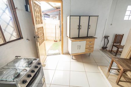 Casa à venda com 250m², 4 quartos e 2 vagas Casa à venda com 250m², 4 quartos e 2 vagasCozinha