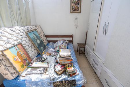 Casa à venda com 250m², 4 quartos e 2 vagas Casa à venda com 250m², 4 quartos e 2 vagasQuarto 2