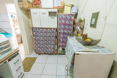 Casa à venda com 250m², 4 quartos e 2 vagas Casa à venda com 250m², 4 quartos e 2 vagasÁrea de Serviço