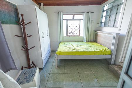 Casa à venda com 250m², 4 quartos e 2 vagas Casa à venda com 250m², 4 quartos e 2 vagasSuíte 2