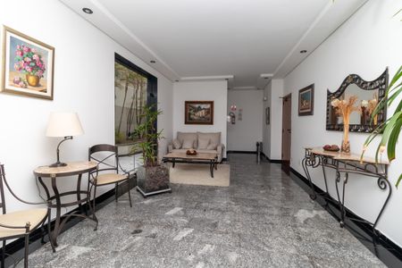 Apartamento para alugar com 115m², 3 quartos e 1 vaga Apartamento para alugar com 115m², 3 quartos e 1 vagaÁrea Comum - Hall de Entrada
