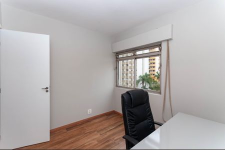 Apartamento à venda com 104m², 3 quartos e 1 vaga Apartamento à venda com 104m², 3 quartos e 1 vagaQuarto 2