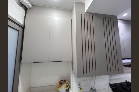 Apartamento à venda com 112m², 3 quartos e 2 vagas Apartamento à venda com 112m², 3 quartos e 2 vagasÁrea de Serviço