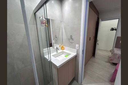 Apartamento à venda com 112m², 3 quartos e 2 vagas Apartamento à venda com 112m², 3 quartos e 2 vagasBanheiro da Suíte 2