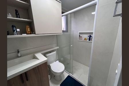 Apartamento à venda com 112m², 3 quartos e 2 vagas Apartamento à venda com 112m², 3 quartos e 2 vagasBanheiro da Suíte 1