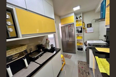 Apartamento à venda com 86m², 2 quartos e 2 vagas Apartamento à venda com 86m², 2 quartos e 2 vagasCozinha