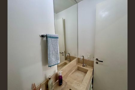 Apartamento à venda com 86m², 2 quartos e 2 vagas Apartamento à venda com 86m², 2 quartos e 2 vagasLavabo