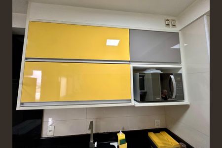 Apartamento à venda com 86m², 2 quartos e 2 vagas Apartamento à venda com 86m², 2 quartos e 2 vagasCozinha
