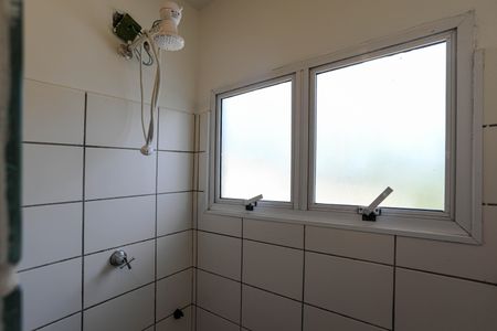 Casa de condomínio para alugar com 132m², 2 quartos e 2 vagas Casa de condomínio para alugar com 132m², 2 quartos e 2 vagasBanheiro