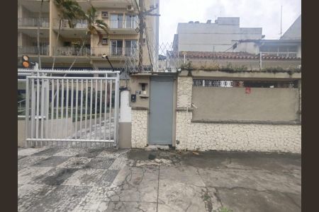 Apartamento à venda com 35m², 1 quarto e sem vagaFachada