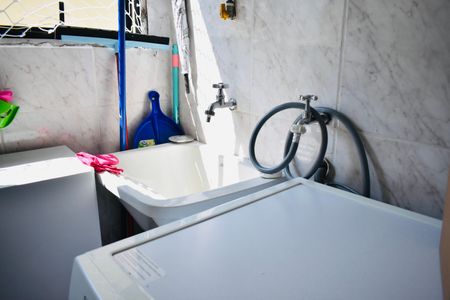 Apartamento à venda com 60m², 2 quartos e 1 vaga Apartamento à venda com 60m², 2 quartos e 1 vagaÁrea de Serviço