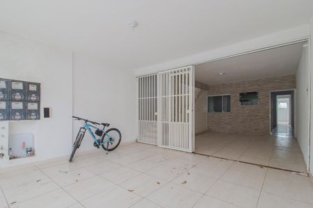 Casa para alugar com 125m², 2 quartos e 2 vagas Casa para alugar com 125m², 2 quartos e 2 vagasÁrea comum