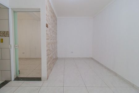 Casa para alugar com 125m², 2 quartos e 2 vagas Casa para alugar com 125m², 2 quartos e 2 vagasQuarto