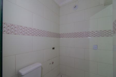 Casa para alugar com 125m², 2 quartos e 2 vagas Casa para alugar com 125m², 2 quartos e 2 vagasBanheiro Suíte