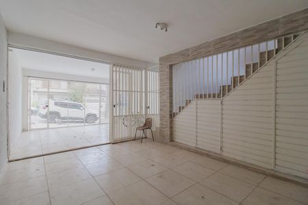 Casa para alugar com 125m², 2 quartos e 2 vagas Casa para alugar com 125m², 2 quartos e 2 vagasÁrea comum