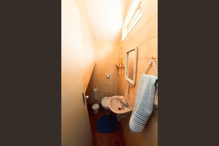 Casa à venda com 218m², 3 quartos e 3 vagas Casa à venda com 218m², 3 quartos e 3 vagasFoto 18