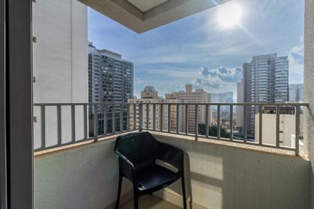 Varanda de kitnet/studio à venda com 1 quarto, 20m² em Jardim das Acacias, São Paulo