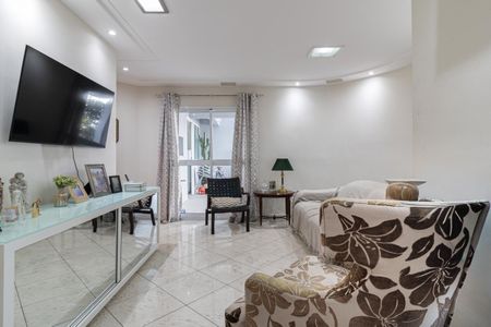 Casa de condomínio à venda com 120m², 3 quartos e 2 vagas Casa de condomínio à venda com 120m², 3 quartos e 2 vagasSala