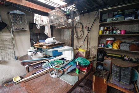 Casa à venda com 200m², 2 quartos e 3 vagas Casa à venda com 200m², 2 quartos e 3 vagasQuarto de serviço