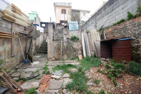 Casa à venda com 200m², 2 quartos e 3 vagas Casa à venda com 200m², 2 quartos e 3 vagasQuintal