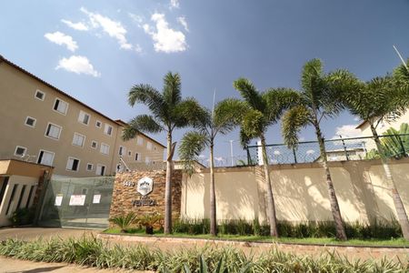 Apartamento para alugar com 48m², 2 quartos e 1 vagaFachada