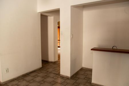 Casa à venda com 260m², 3 quartos e 3 vagas Casa à venda com 260m², 3 quartos e 3 vagasCopa