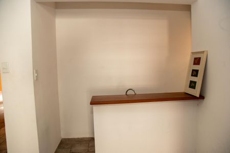 Casa à venda com 260m², 3 quartos e 3 vagas Casa à venda com 260m², 3 quartos e 3 vagasCopa