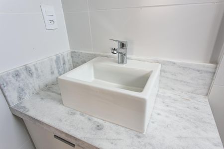 Apartamento à venda com 103m², 2 quartos e 4 vagasBanheiro da Suíte 1