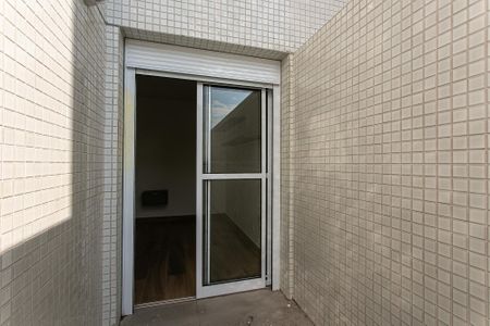 Apartamento à venda com 103m², 2 quartos e 4 vagasVaranda da Suíte 2