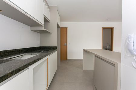 Apartamento à venda com 103m², 2 quartos e 4 vagasCozinha