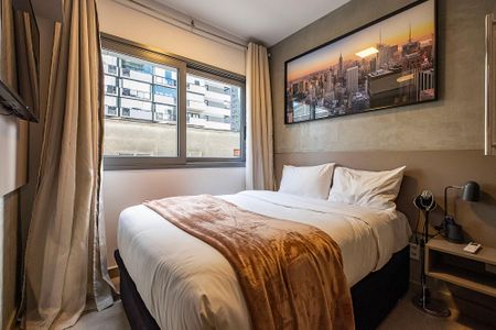 Quarto 1 de apartamento para alugar com 2 quartos, 70m² em Pinheiros, São Paulo
