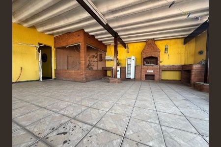 Casa à venda com 145m², 3 quartos e 2 vagas Casa à venda com 145m², 3 quartos e 2 vagasFoto 01