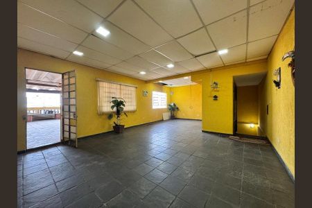 Casa à venda com 145m², 3 quartos e 2 vagas Casa à venda com 145m², 3 quartos e 2 vagasFoto 25