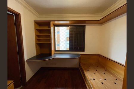 Apartamento à venda com 120m², 3 quartos e 3 vagas Apartamento à venda com 120m², 3 quartos e 3 vagasSuíte 2