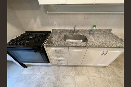 Apartamento à venda com 120m², 3 quartos e 3 vagas Apartamento à venda com 120m², 3 quartos e 3 vagasCozinha