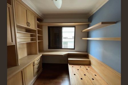 Apartamento à venda com 120m², 3 quartos e 3 vagas Apartamento à venda com 120m², 3 quartos e 3 vagasSuíte 3