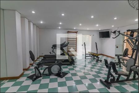 Apartamento à venda com 120m², 3 quartos e 3 vagas Apartamento à venda com 120m², 3 quartos e 3 vagasÁrea comum - Academia