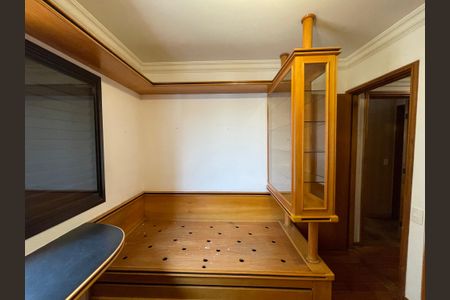 Apartamento à venda com 120m², 3 quartos e 3 vagas Apartamento à venda com 120m², 3 quartos e 3 vagasSuíte 2