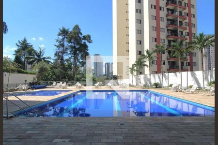 Apartamento à venda com 82m², 3 quartos e 1 vaga Apartamento à venda com 82m², 3 quartos e 1 vagaÁrea comum - Piscina